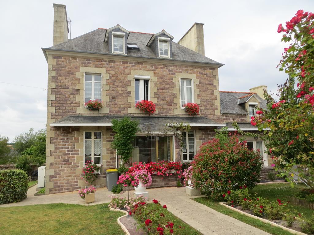 Maison d'hôtes du Carrec Paimpol Exterior foto
